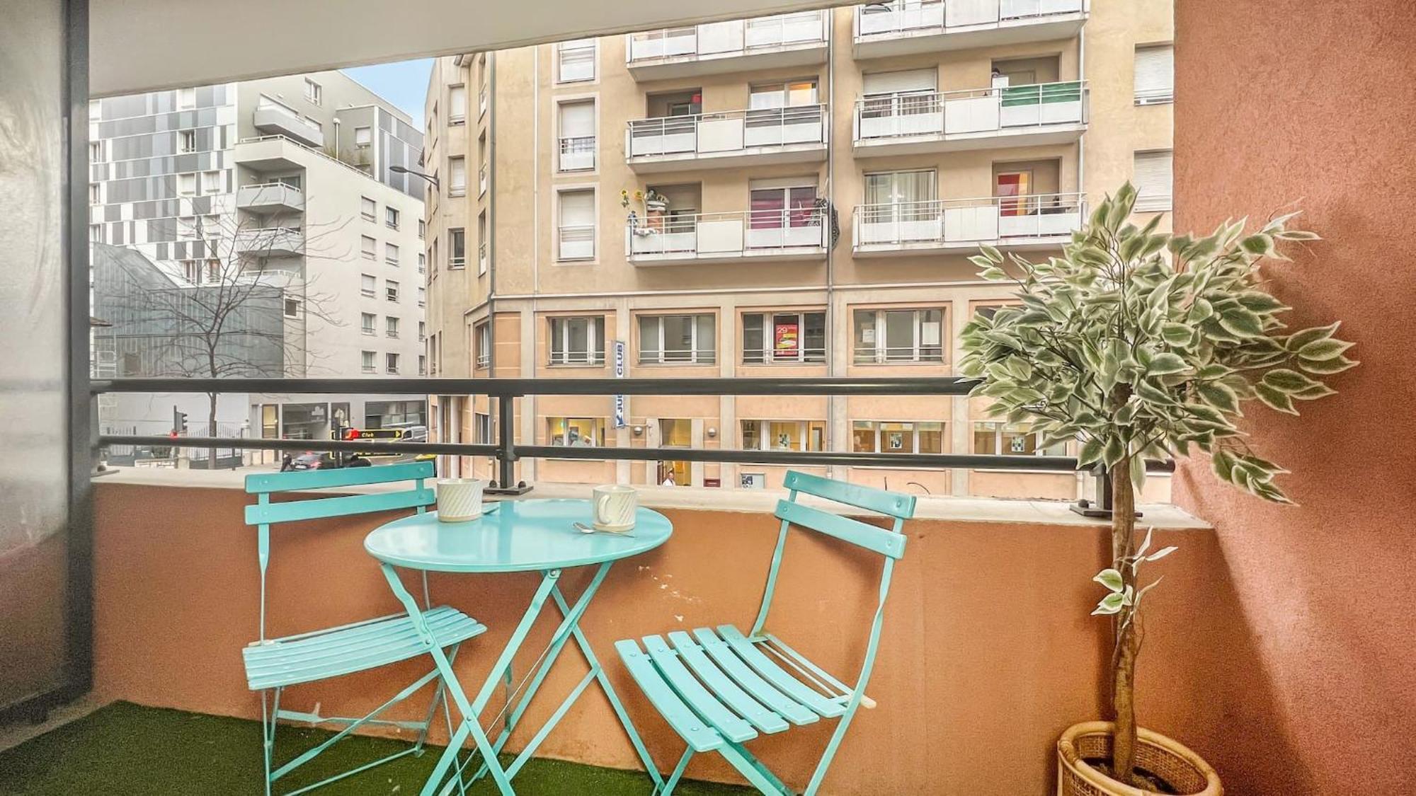 Homey Wild - Proche Gare Et Tram - Proche Centre - Balcon Prive - Parking Prive - Wifi Gratuit Annemasse Luaran gambar